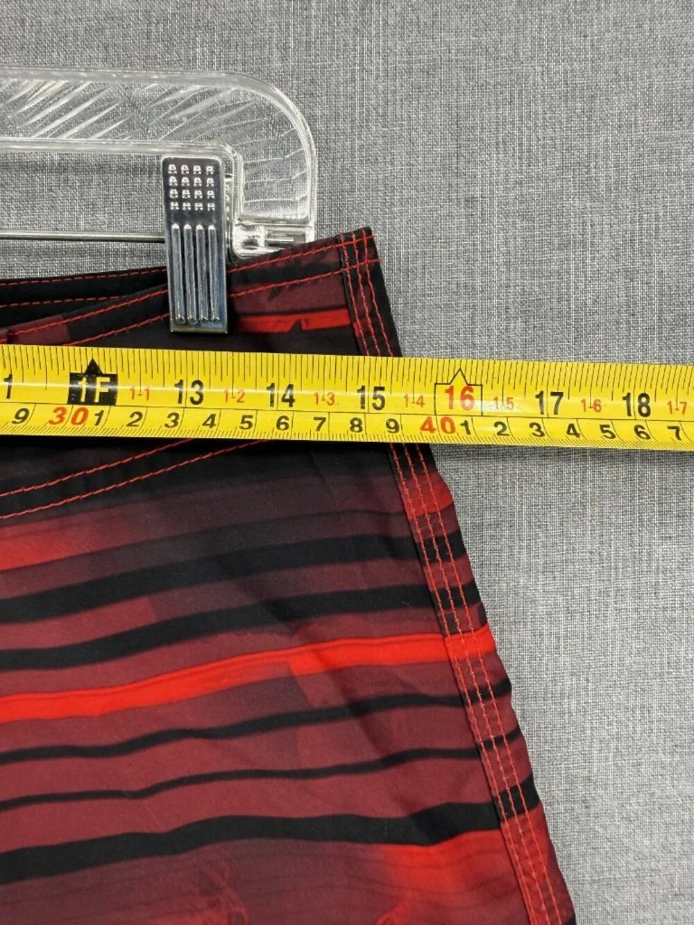 Oakley Board Shorts Mens 31 9